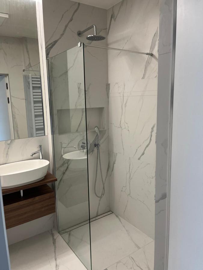 Warsaw Home Suites * Warsaw