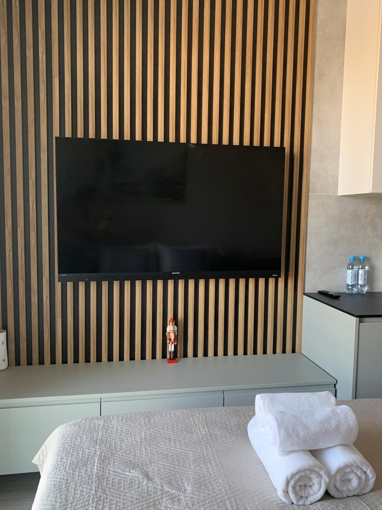 Warsaw Home Suites *