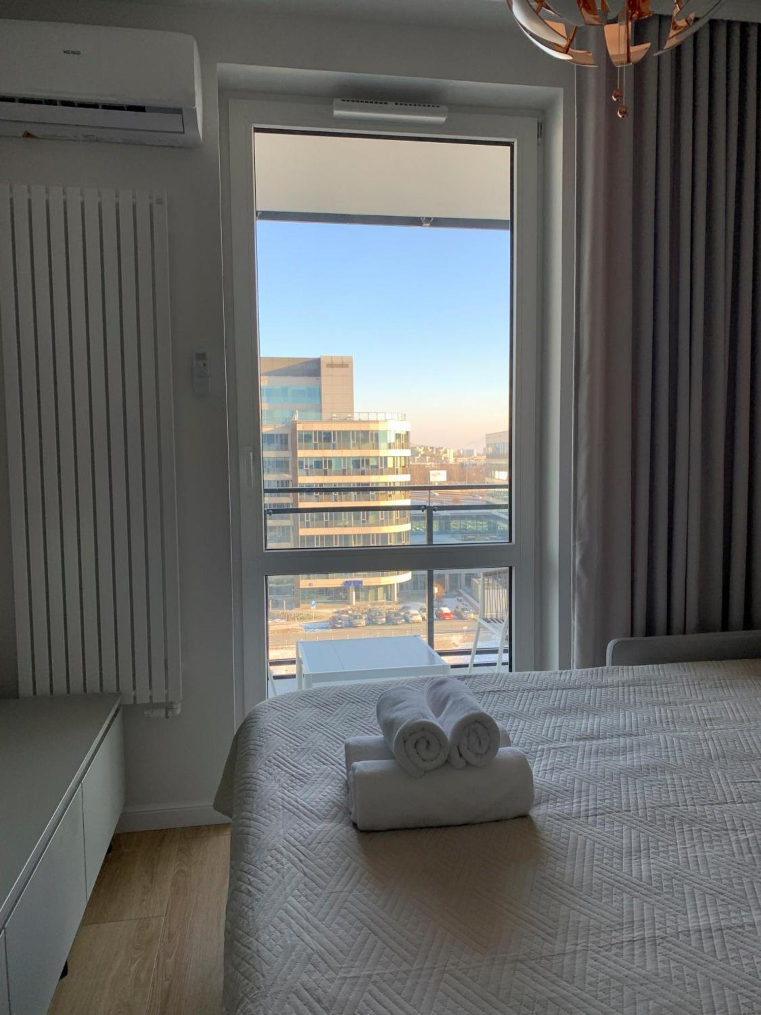Warsaw Home Suites Apartment